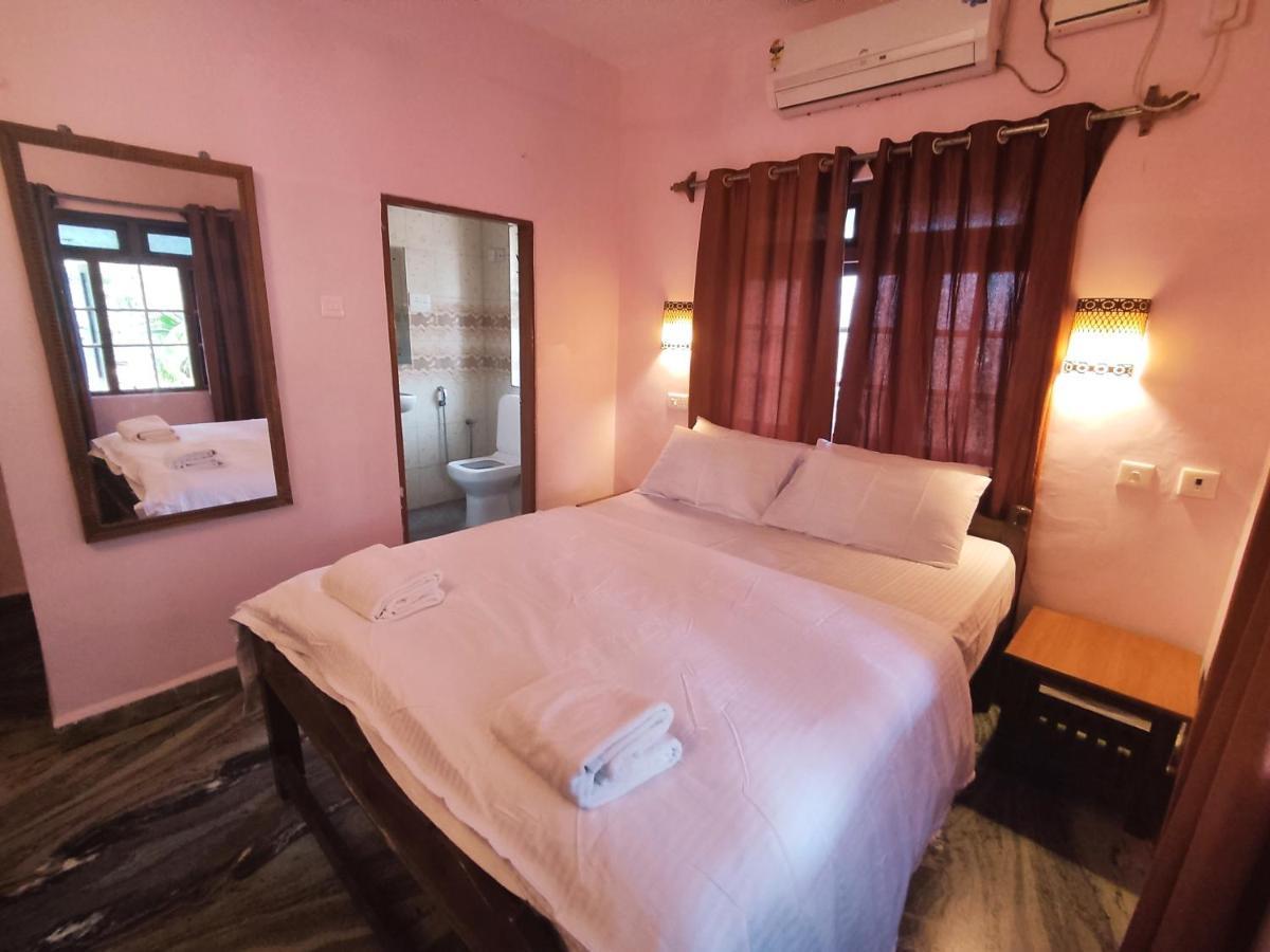 Maria Paulo Guest House Bar And Restaurant Agonda Esterno foto