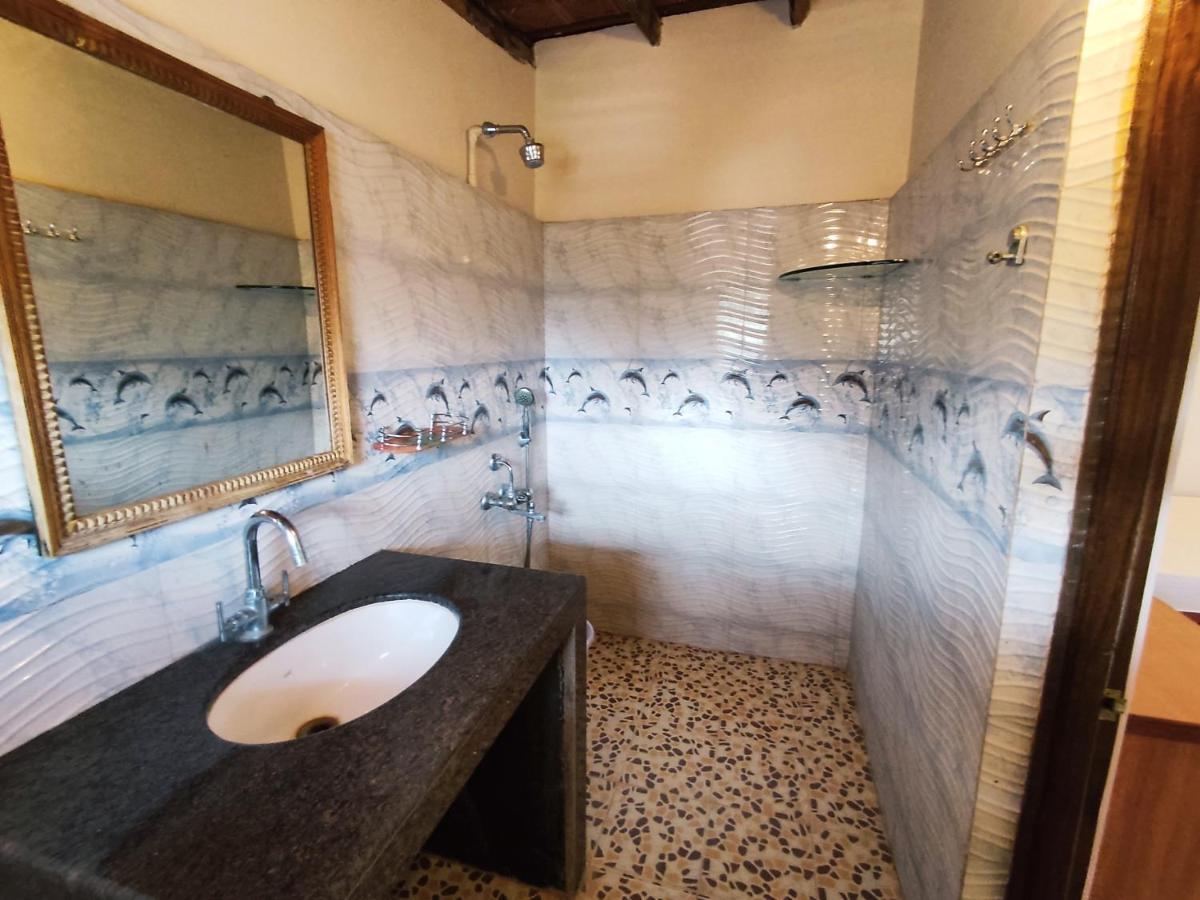 Maria Paulo Guest House Bar And Restaurant Agonda Esterno foto